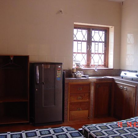 Hill View Guest House Anjuna Extérieur photo